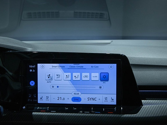 Volkswagen Golf VIII 23 of 25