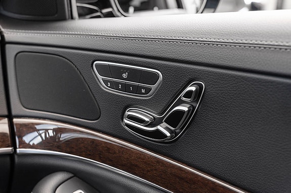 Mercedes-Benz S500 25 of 29