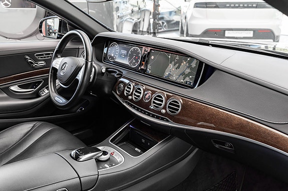 Mercedes-Benz S500 12 of 29