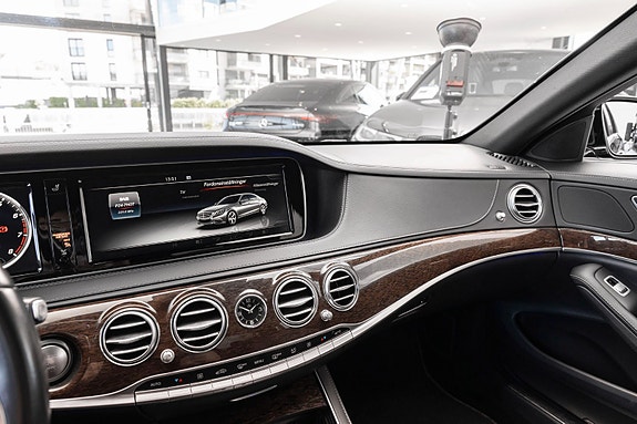 Mercedes-Benz S500 14 of 29