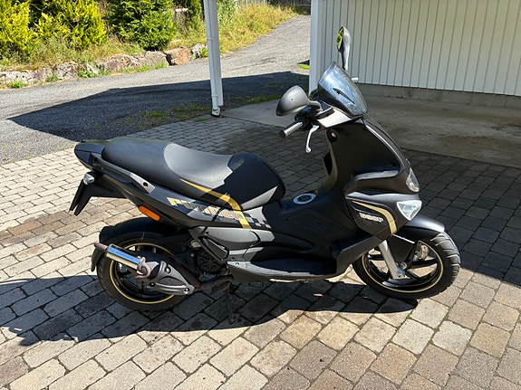 Gilera Runner 50 2 of 4