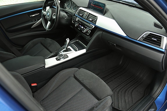 BMW 330e 16 of 30