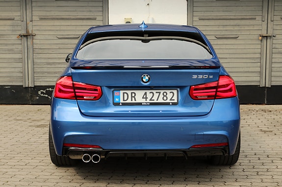 BMW 330e 8 of 30