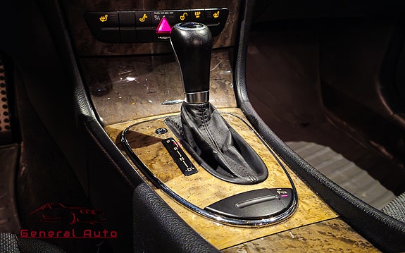 Mercedes-Benz E280 27 of 30