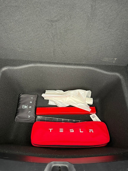 Tesla Model 3 8 of 13