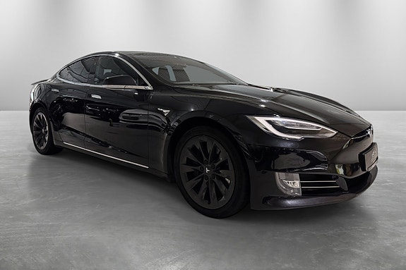 Tesla Model S 10 of 30