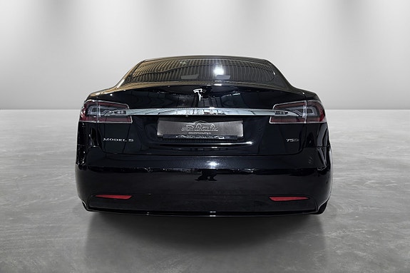 Tesla Model S 6 of 30