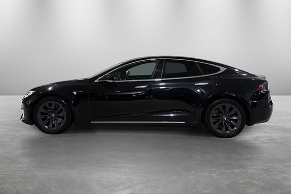 Tesla Model S 3 of 30
