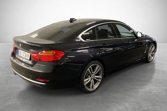 BMW 430i 6 of 27