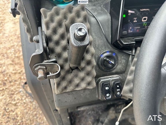 Cfmoto Uforce1000 UTV m/ vinsj og to sett dekk. En eier! Se video 25 of 30