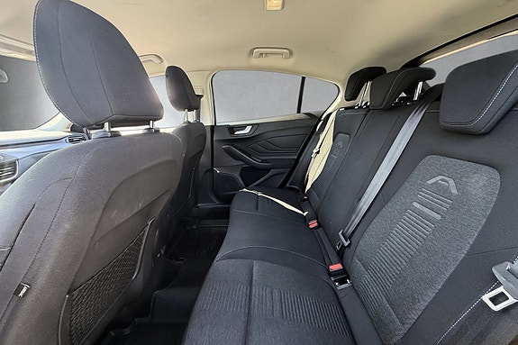 Ford Focus 13 of 14