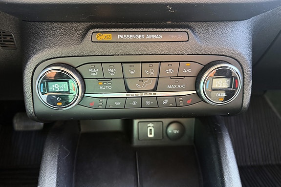 Ford Focus 11 of 14
