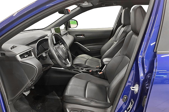 Toyota Corolla Cross 10 of 19