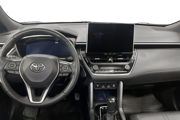 Toyota Corolla Cross 9 of 19