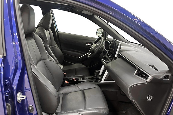 Toyota Corolla Cross 15 of 19