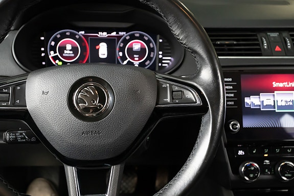 Skoda Octavia Scout 16 of 23
