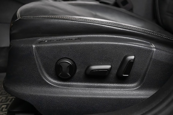 Skoda Octavia Scout 12 of 23
