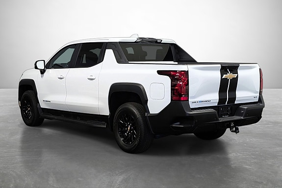 Chevrolet 8 of 26