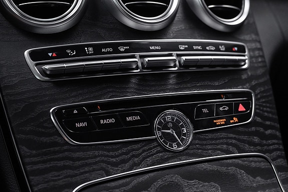Mercedes-Benz C220 d 23 of 30