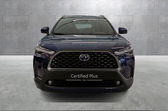 Toyota Corolla Cross 8 of 21