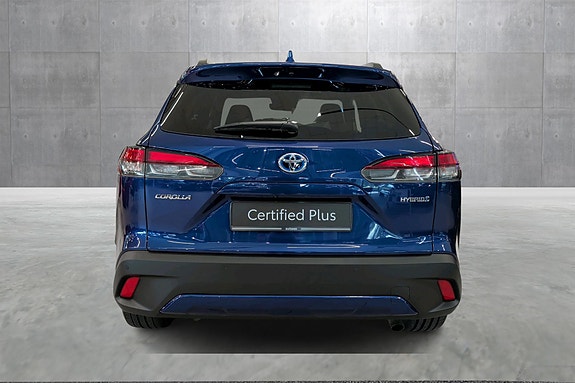 Toyota Corolla Cross 4 of 21