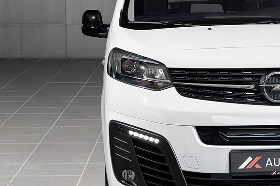 Opel Vivaro 30 of 30