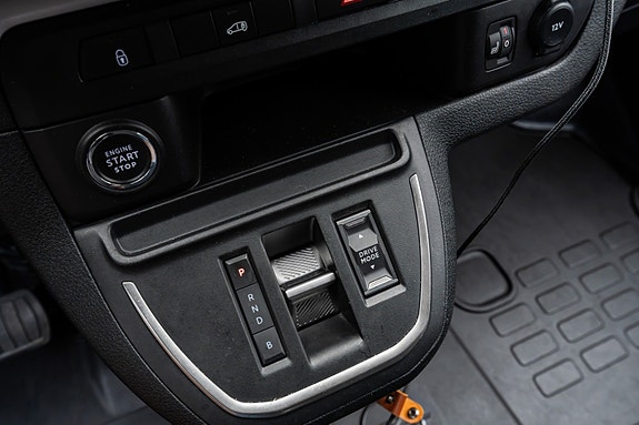Opel Vivaro 21 of 30