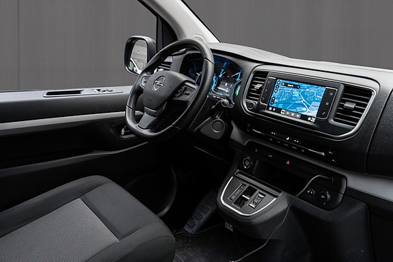 Opel Vivaro 7 of 30