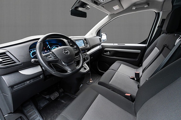 Opel Vivaro 5 of 30