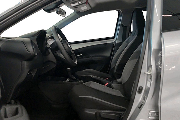 Toyota Aygo X 11 of 21