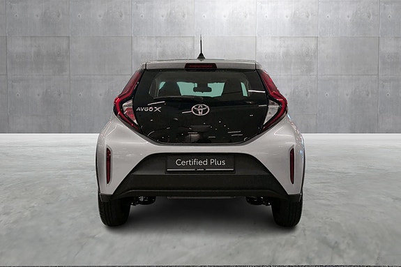 Toyota Aygo X 4 of 21