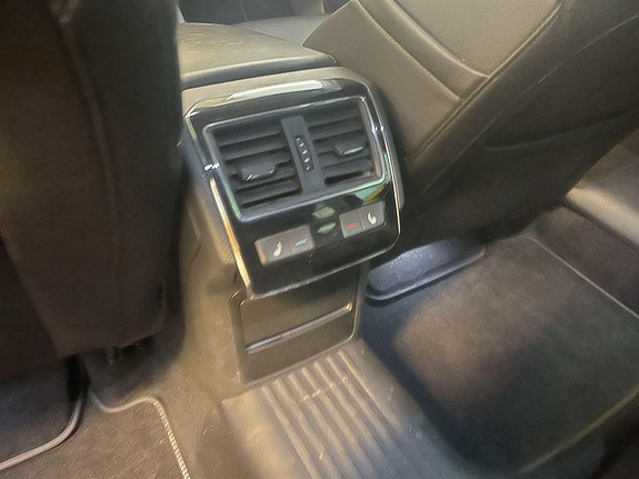 Skoda Superb 19 of 30