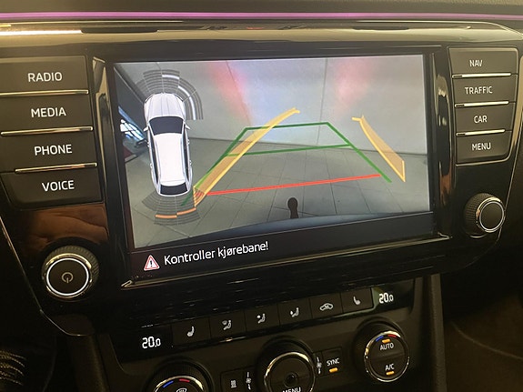 Skoda Superb 17 of 30
