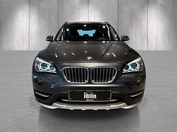 BMW X1 3 of 23