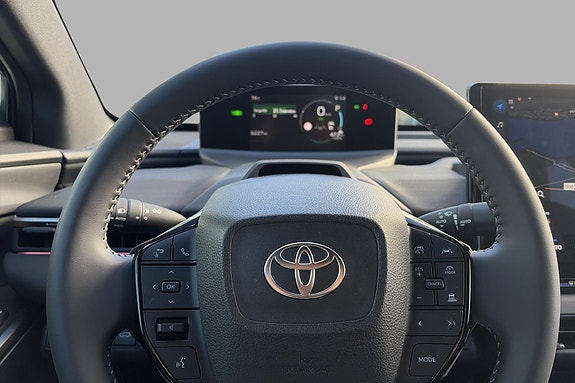 Toyota C-HR+ 12 of 22