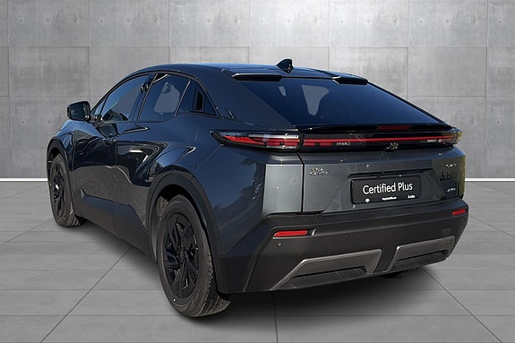 Toyota C-HR+ 3 of 22