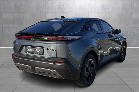 Toyota C-HR+ 5 of 22