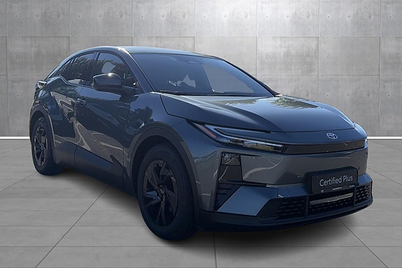 Toyota C-HR+ 7 of 22