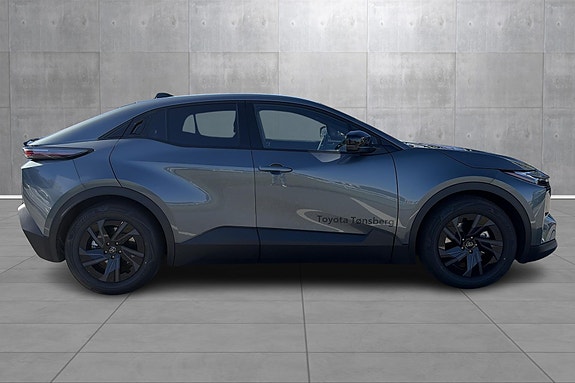 Toyota C-HR+ 6 of 22