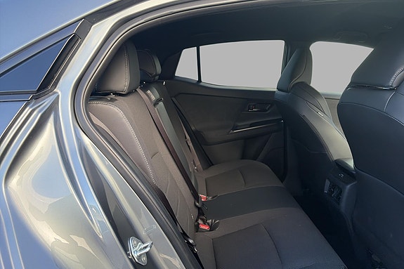 Toyota C-HR+ 20 of 22