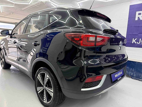 MG ZS EV 7 of 30