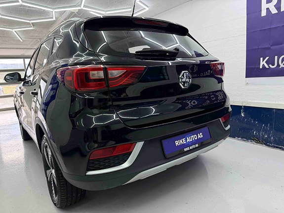 MG ZS EV 9 of 30