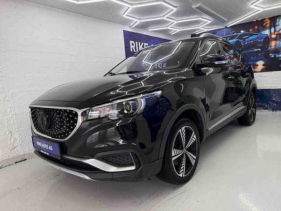 MG ZS EV 4 of 30