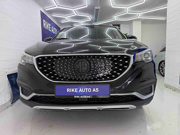 MG ZS EV 2 of 30