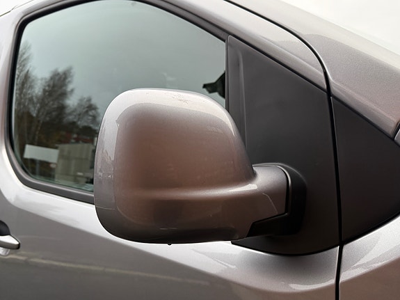 Opel Vivaro 15 of 30