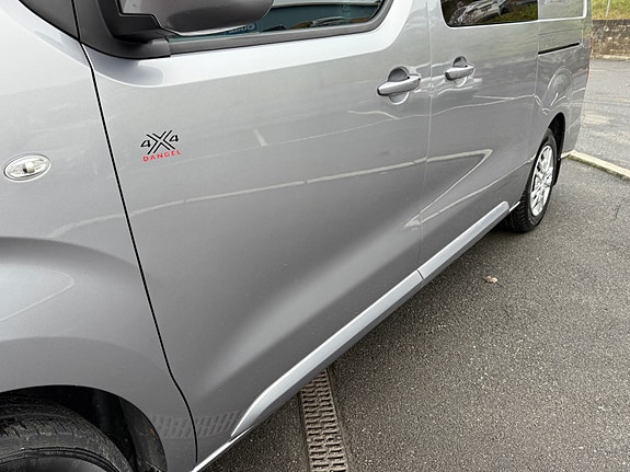 Opel Vivaro 17 of 30