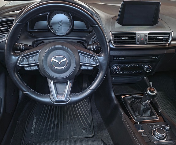 Mazda 3 14 of 30