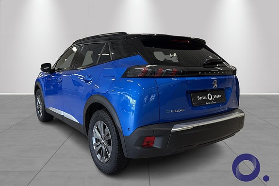 Peugeot e-2008 7 of 28