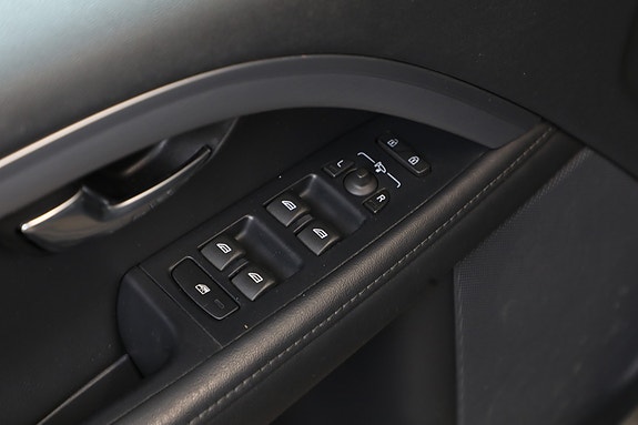 Volvo V70 28 of 29