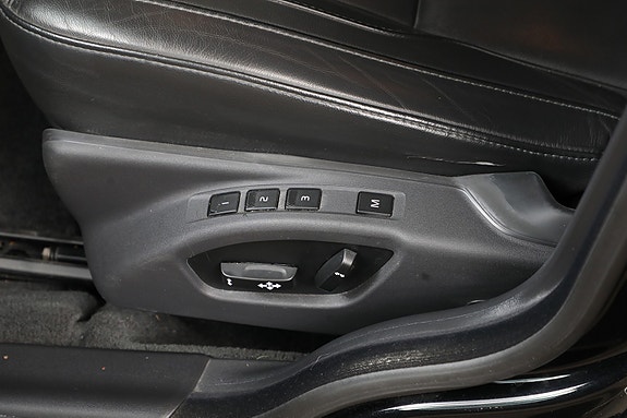 Volvo V70 27 of 29